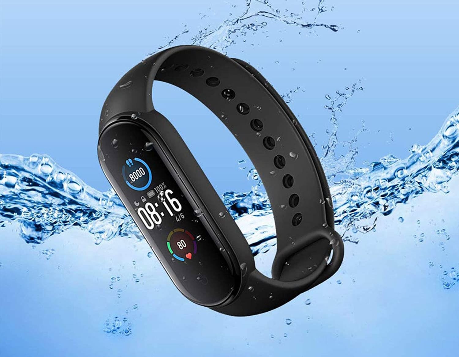 Schmaler wasserdichter Fitnesstracker mit farbigem Display am Handgelenk