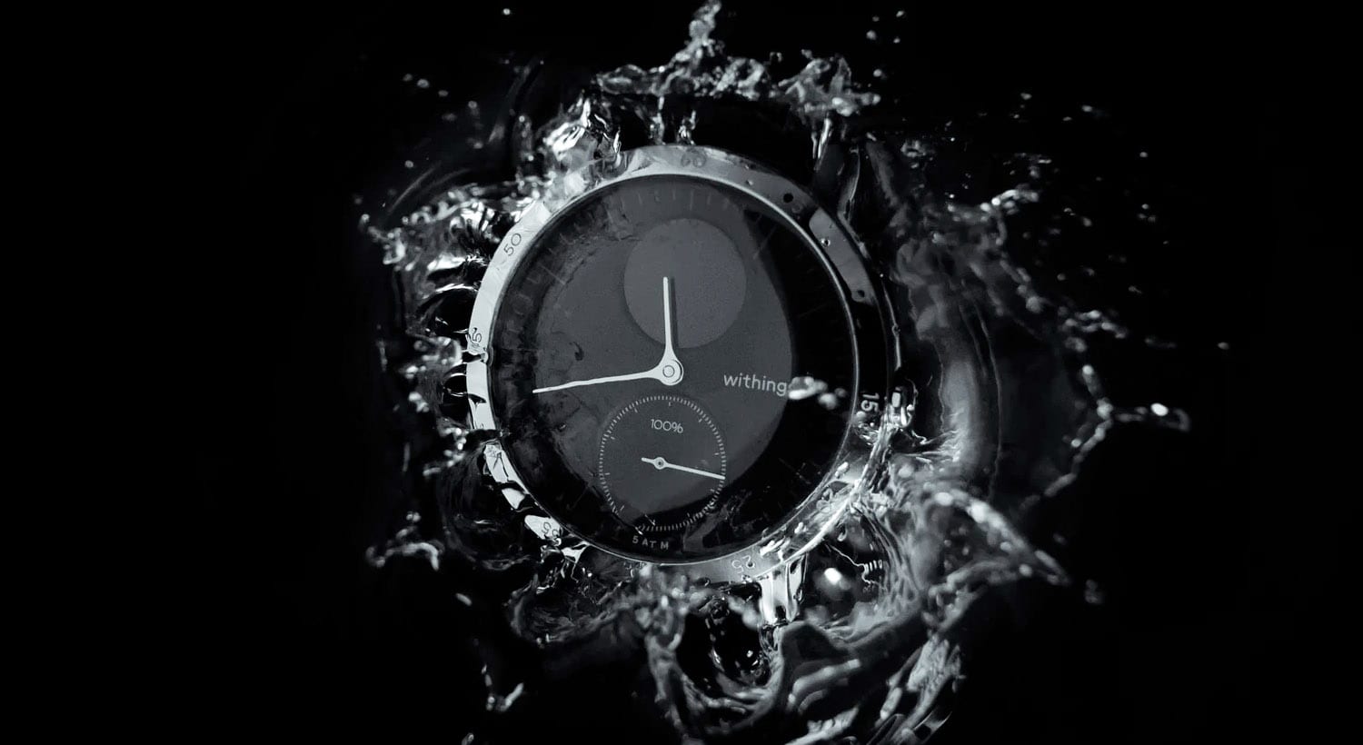 Hybrid Smartwatch von Withings mit analogem Zifferblatt und kleinem Display